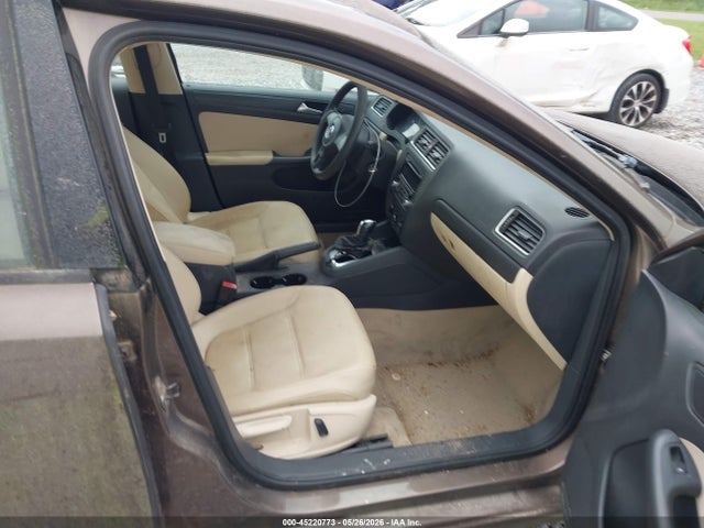 Volkswagen Jetta 1.8t Se