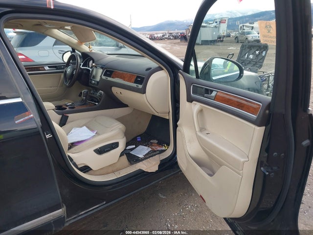 Volkswagen Touareg Vr6 Lux