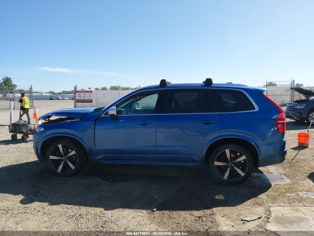 Volvo XC90 T6 R-design