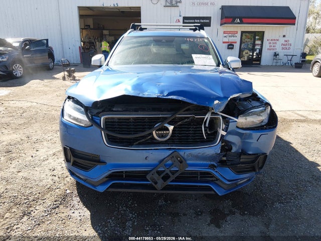 Volvo XC90 T6 R-design