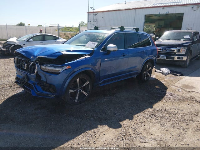 Volvo XC90 T6 R-design