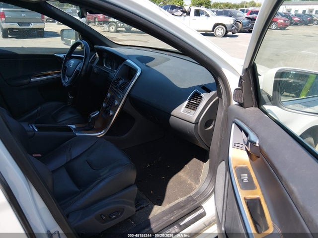 Volvo XC60 T5 Platinum