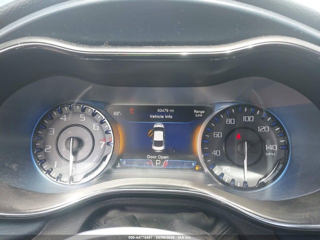 Chrysler 200 S