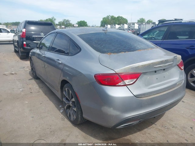 Chrysler 200 S