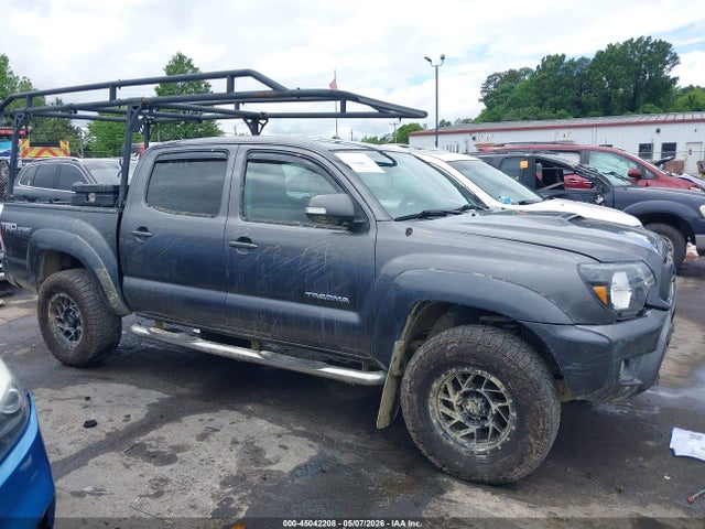 Toyota Tacoma Base V6