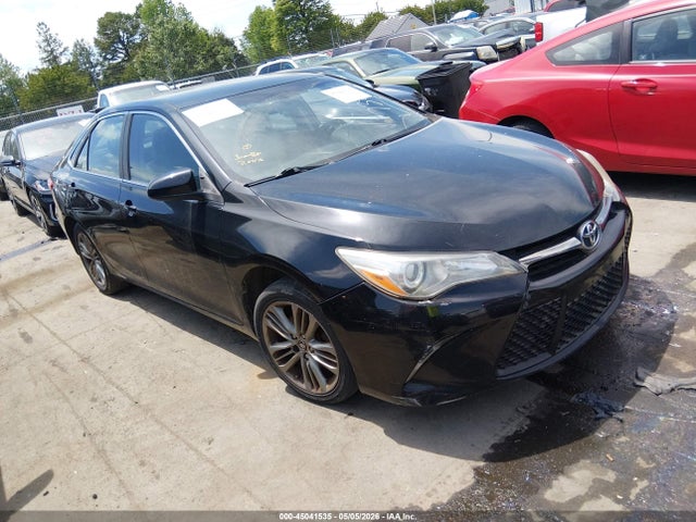 Salvage Toyota Camry Image