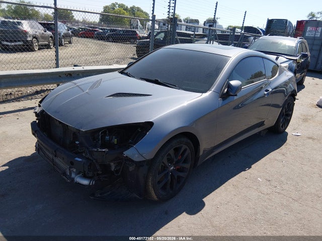 Hyundai Genesis 2.0t Premium