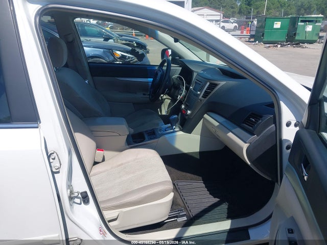 Subaru Outback 2.5i Premium