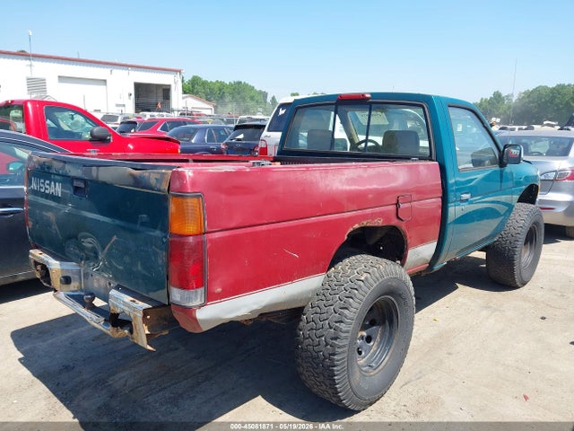 Nissan 4x4 Truck Xe
