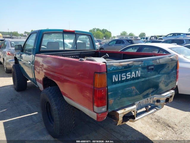 Nissan 4x4 Truck Xe