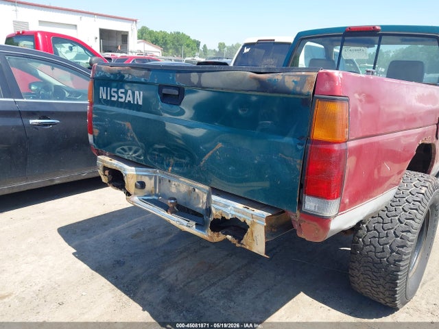 Nissan 4x4 Truck Xe