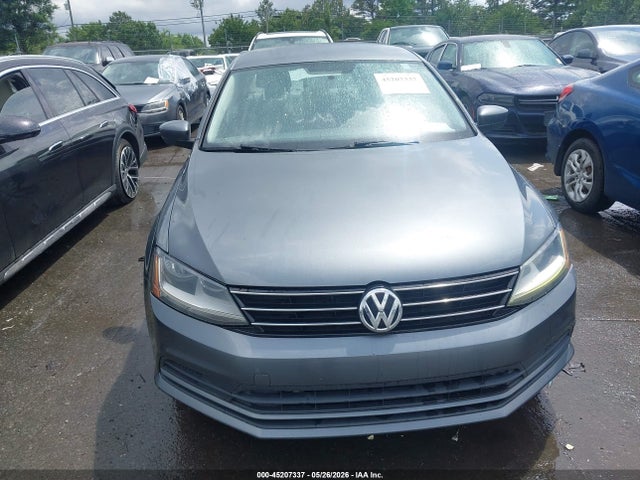 Volkswagen Jetta 1.4t S