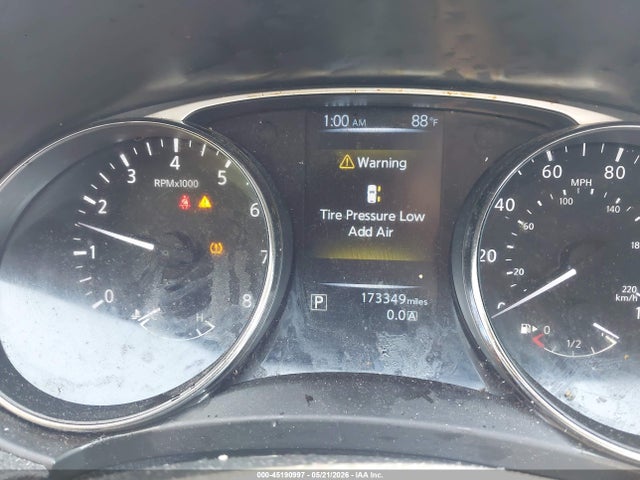 Nissan Rogue Sv