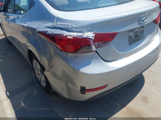 Hyundai ELANTRA Se