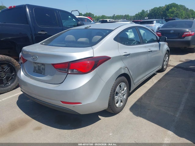 Hyundai ELANTRA Se