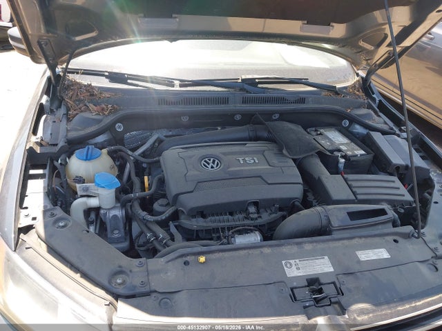 Volkswagen Jetta 1.8t Se