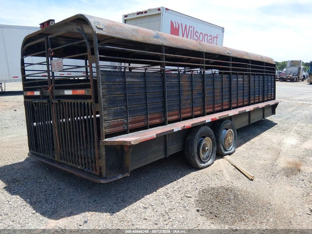 Stoll Livestock Gooseneck Trailer