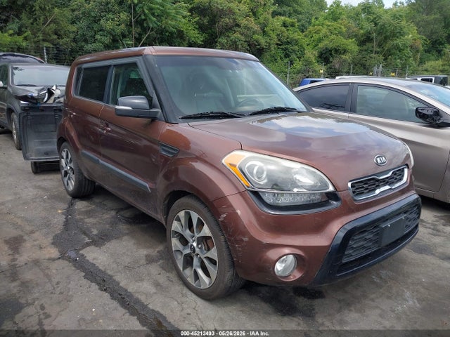 Salvage Kia Soul Image