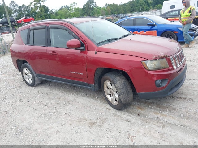 Salvage Jeep Compass Image
