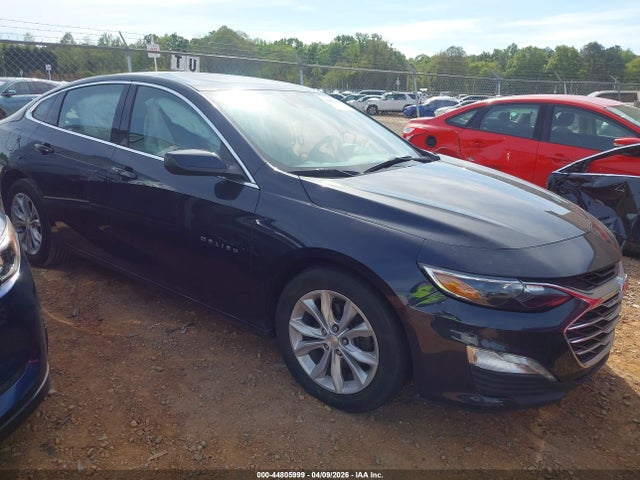 Salvage Chevrolet Malibu Image