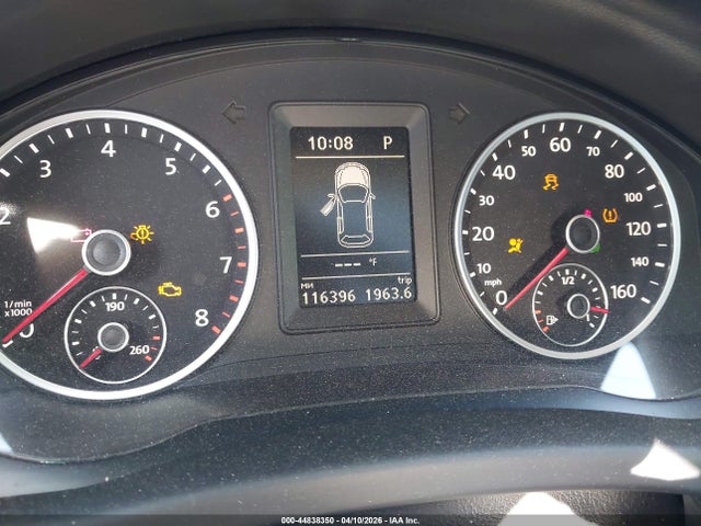Volkswagen Tiguan S