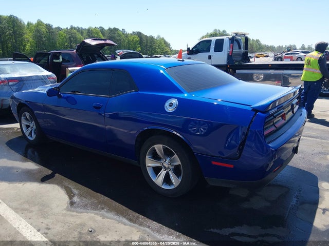 Dodge Challenger Sxt