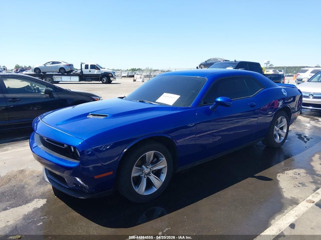 Dodge Challenger Sxt