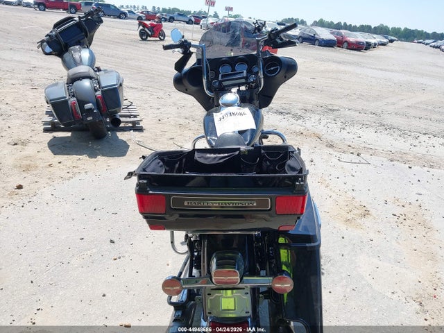 Harley-Davidson Flhtcu