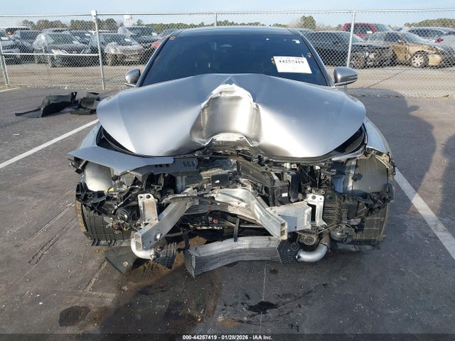 Genesis G70 2.0t Rwd