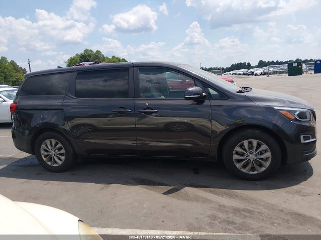 Kia Sedona Lx
