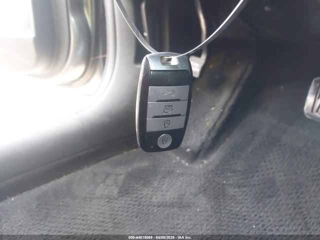 Kia Niro Ex