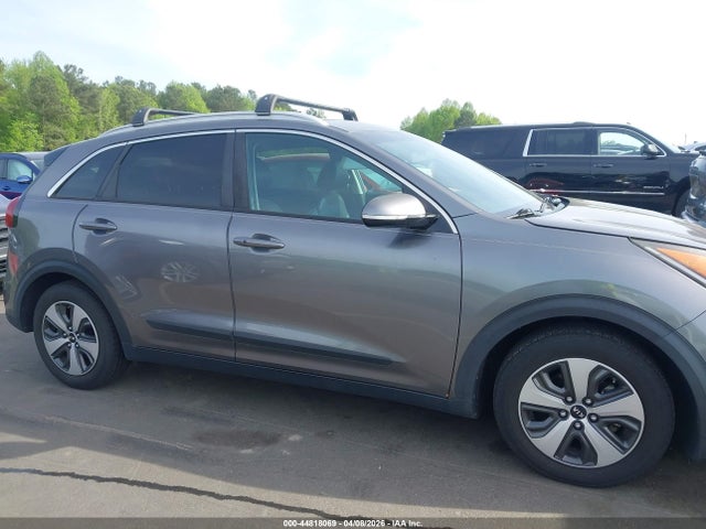 Kia Niro Ex