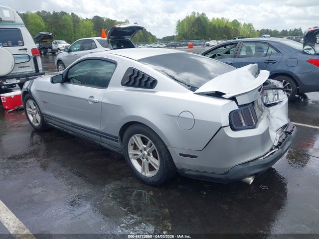 Ford Mustang V6