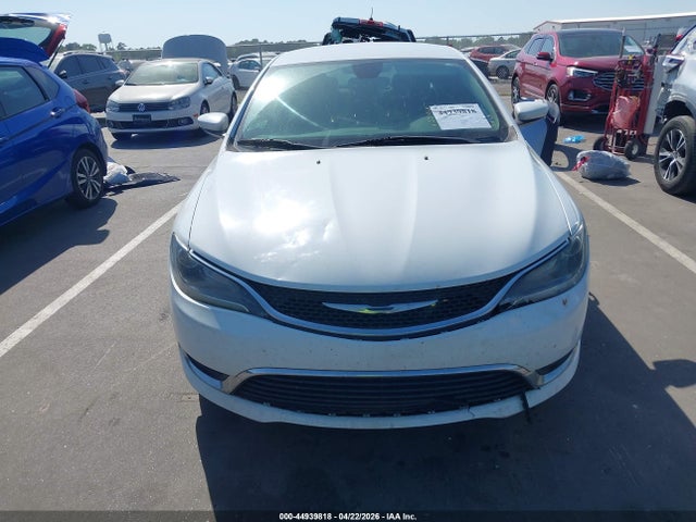 Chrysler 200 Limited