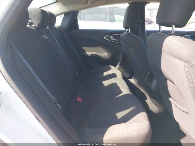 Chrysler 200 Limited