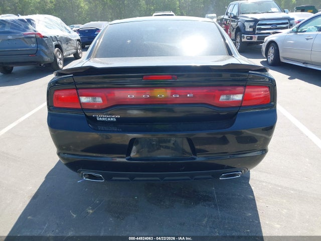 Dodge Charger Se