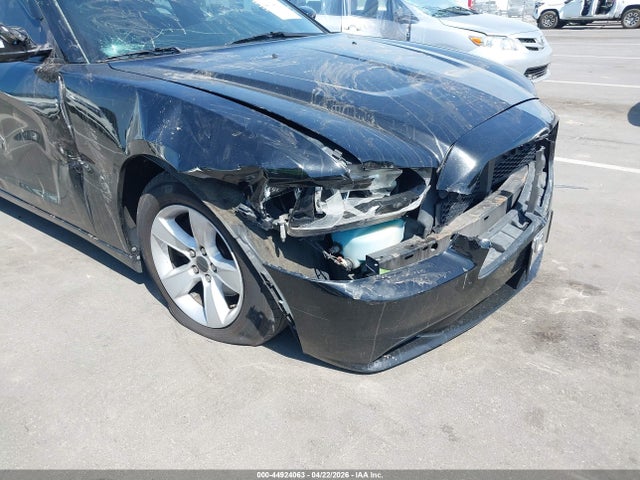 Dodge Charger Se