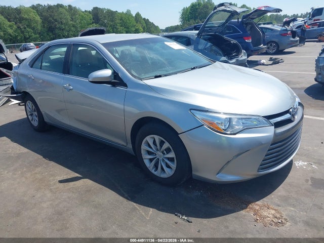 Salvage Toyota Camry Image