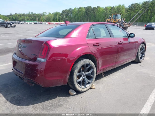 Chrysler 300 S