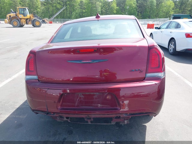 Chrysler 300 S