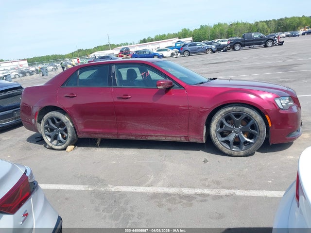 Chrysler 300 S