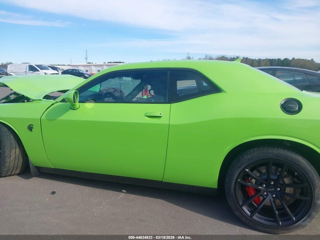 Dodge Challenger Srt Hellcat Jailbreak