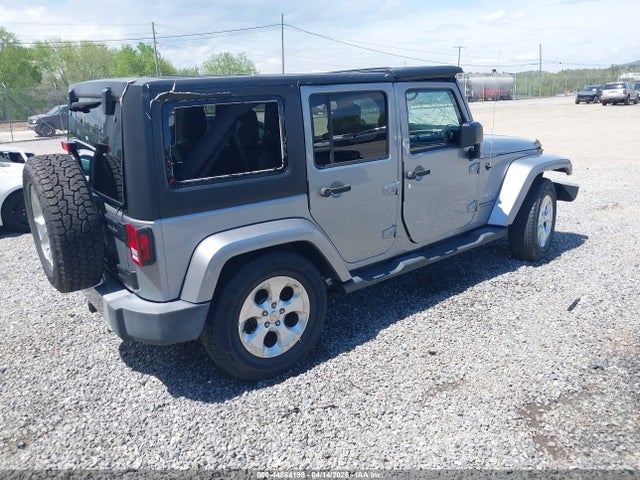 Jeep Wrangler Sahara