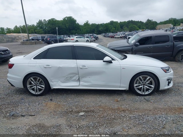 Audi A4 Premium Plus 45 Tfsi S Line Quattro S Tronic