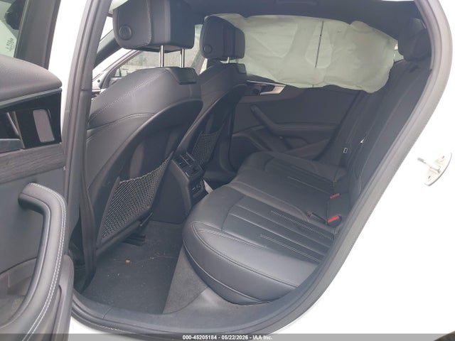 Audi A4 Premium Plus 45 Tfsi S Line Quattro S Tronic
