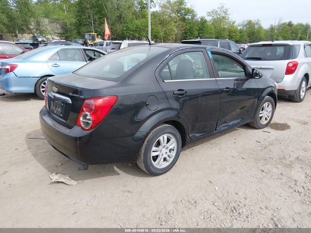 Chevrolet Sonic Lt Auto