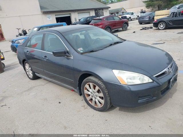 Salvage Honda Accord Image