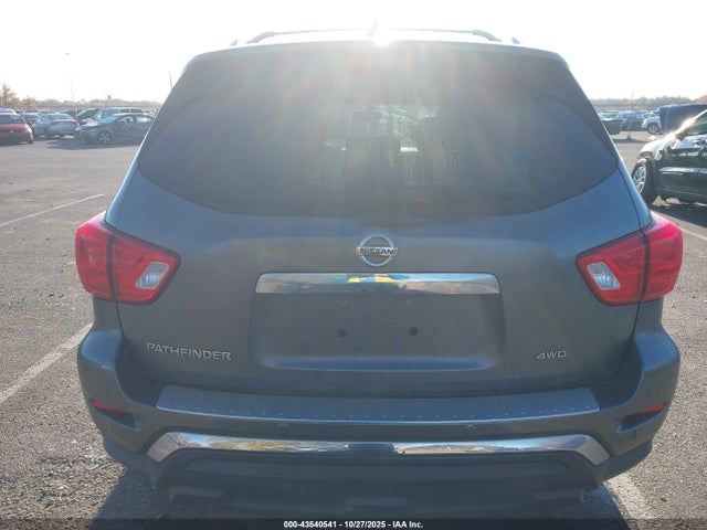 Nissan Pathfinder S 4wd
