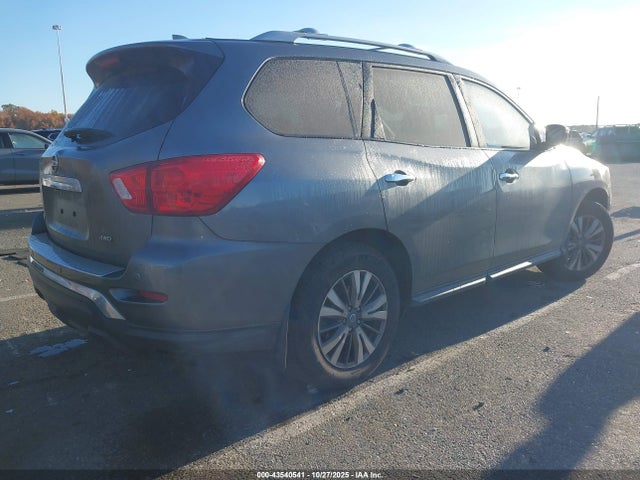 Nissan Pathfinder S 4wd
