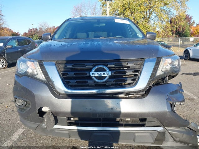 Nissan Pathfinder S 4wd